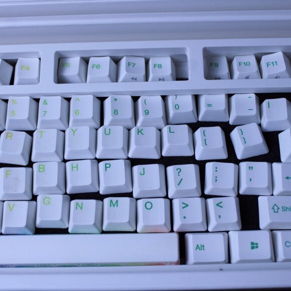 Varmilo Double Rainbow Keycap Set 108 Keys and Case - Picture 5 of 10
